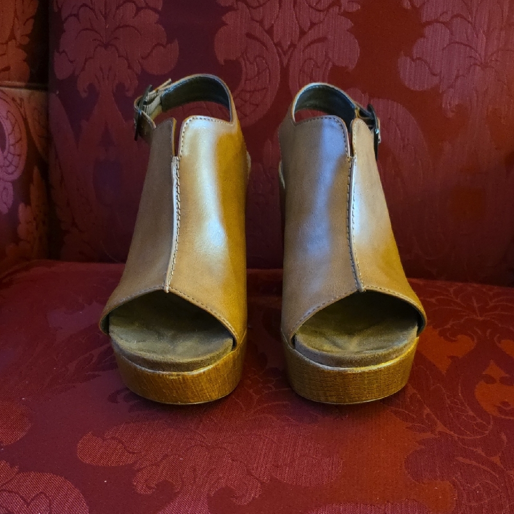 White Mountain Brown Platform Heels